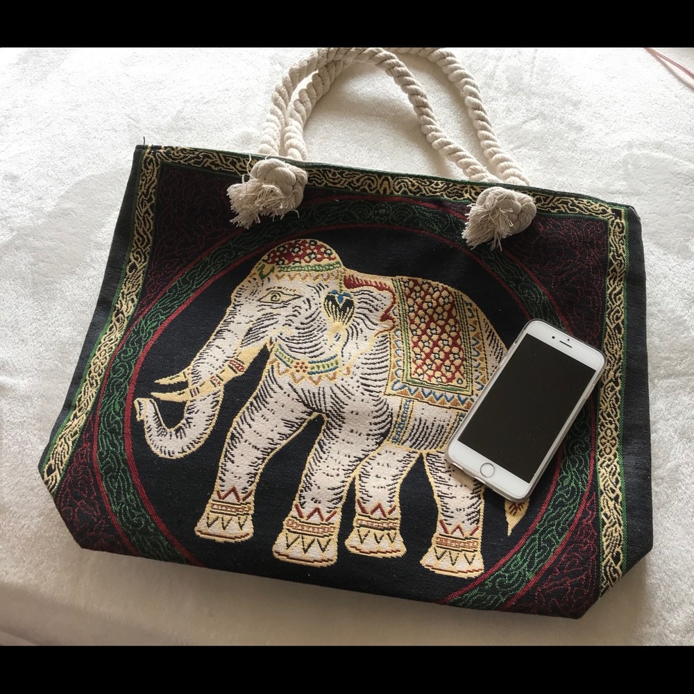 🐘LARGE ELEPHANT TOTE🐘